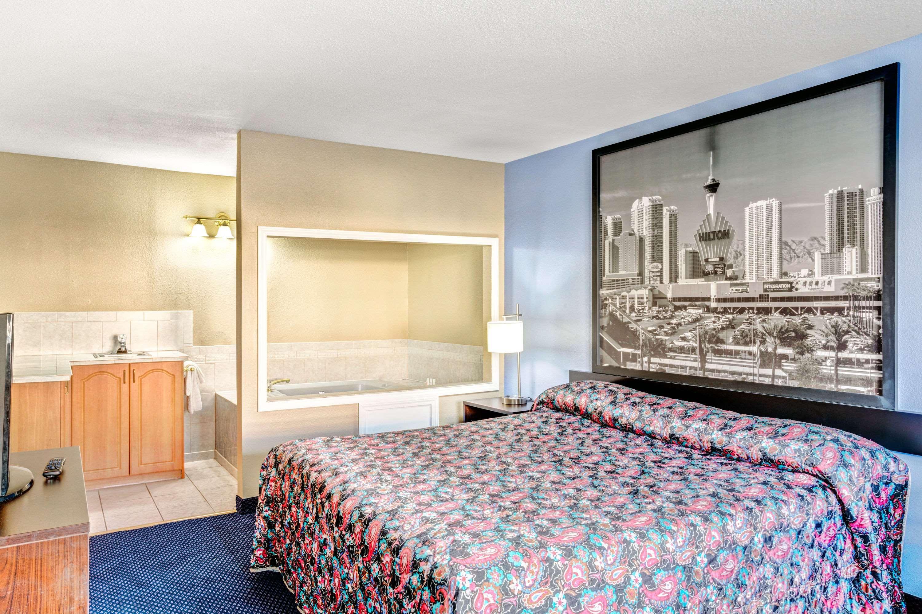 Super 8 By Wyndham Las Vegas Nellis Afb Area Exteriér fotografie