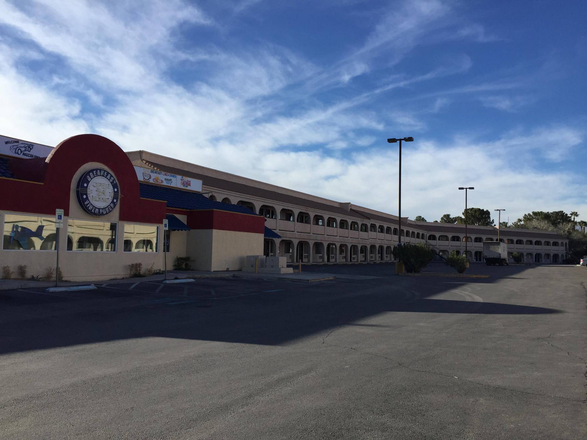Super 8 By Wyndham Las Vegas Nellis Afb Area Exteriér fotografie