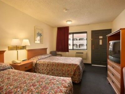 Super 8 By Wyndham Las Vegas Nellis Afb Area Pokoj fotografie